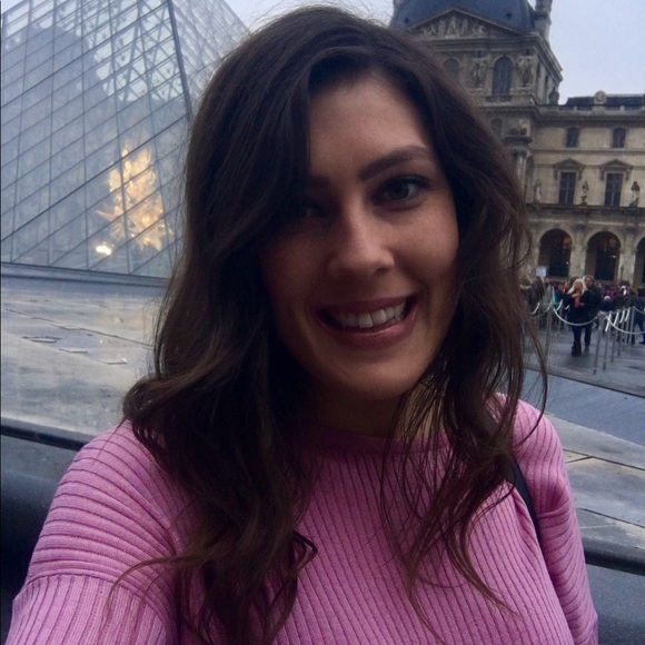 Meet your Posher, Aletha - Picture 4 of 6